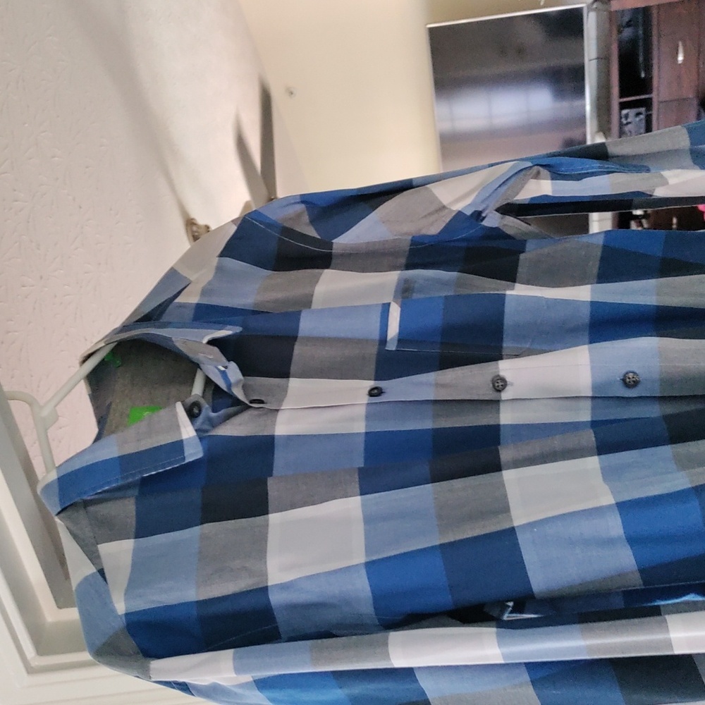 Men's dress shirt